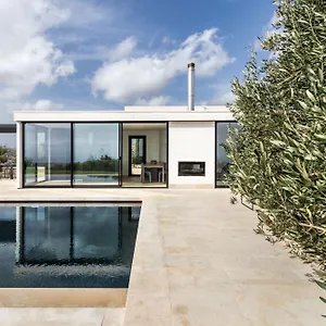  Villa Redimeti