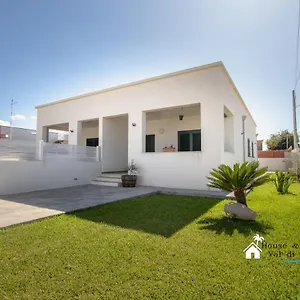  Villa Selene